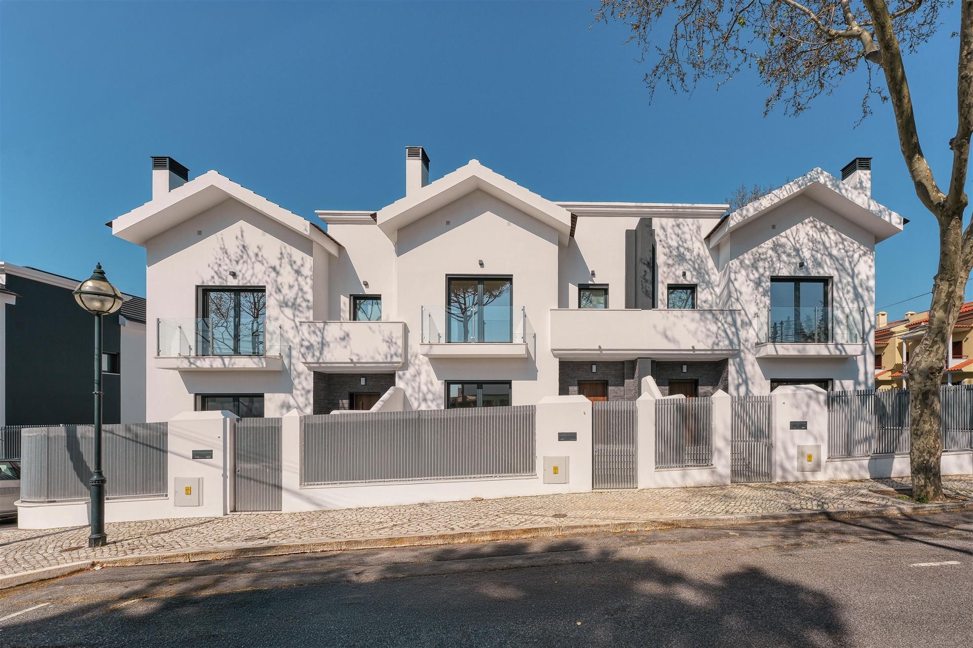 Ocean Prime Village - Condomínio de luxo com 11 moradias  em S.Pedro do Estoril, Cascais.