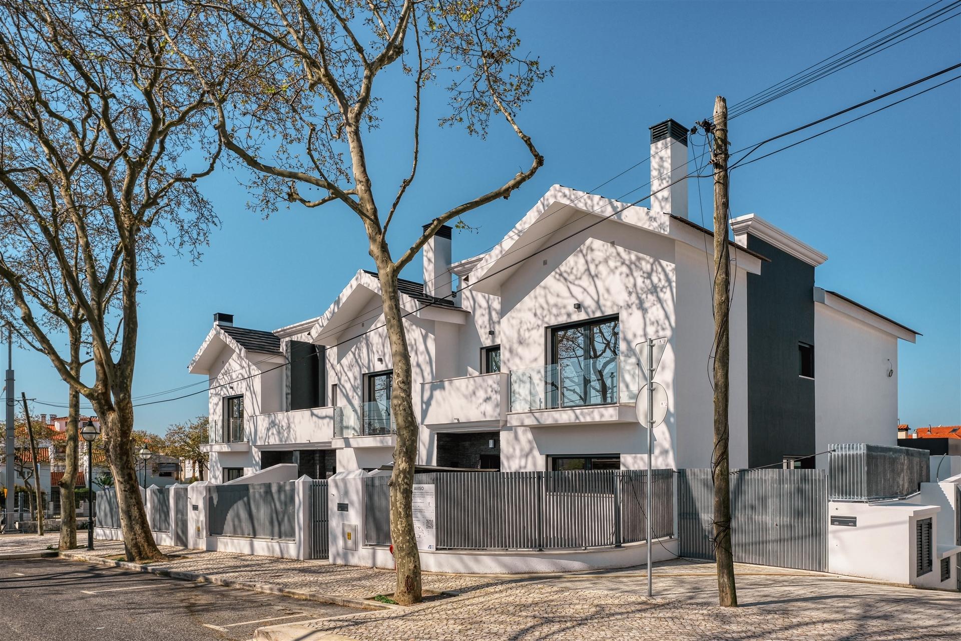 Ocean Prime Village - Condomínio de luxo com 11 moradias  em S.Pedro do Estoril, Cascais.