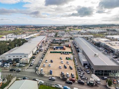 Terreno Industrial com Rendimento Imediato – Localização Estratégica | Cascais