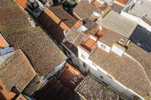 Espaço Comercial com carácter no coração de Évora