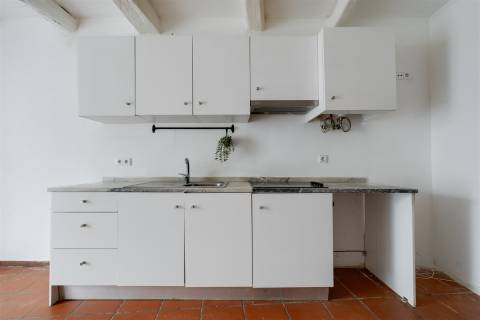 Espaço Comercial com carácter no coração de Évora