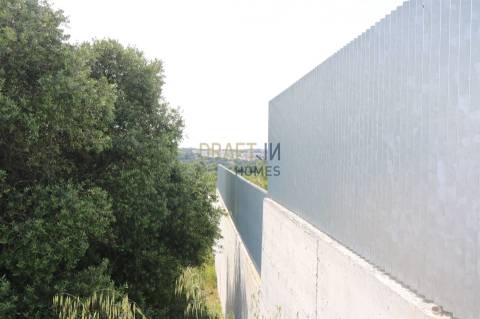 Terrenos ( 2 lotes ) para construção residencial com 623,41 m² em Tires, São Domingos de Rana, Casca