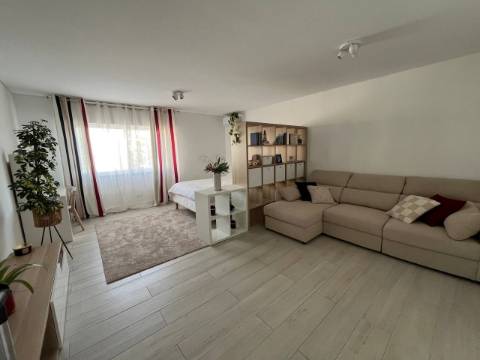 Apartamento T2  para Arrendar no Monte Estoril