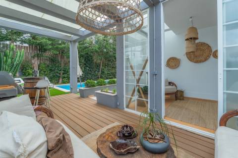 Moradia T4 para arrendar com piscina aquecida em Alcabideche
