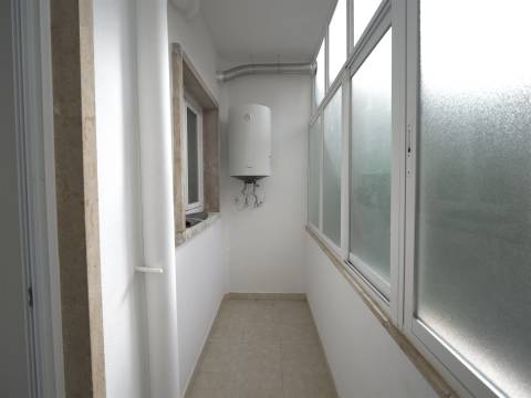 Apartamento T1 em Lisboa para arrendamento, habitação ou serviços