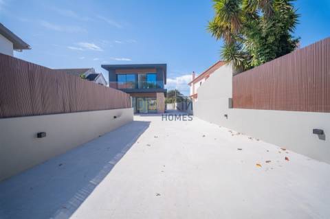 Moradia T4 Venda em Alcabideche,Cascais