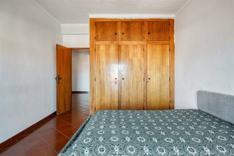 Excelente T2 com 145m2 Pronto a Habitar no centro da tranquila cidade do Cartaxo!