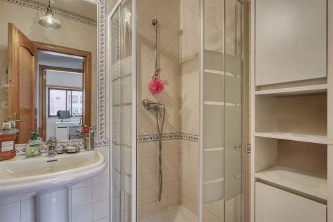 Apartamento T2 na Alameda da Guia, Cascais.