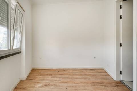 Apartamento T2 em São Pedro de Sintra