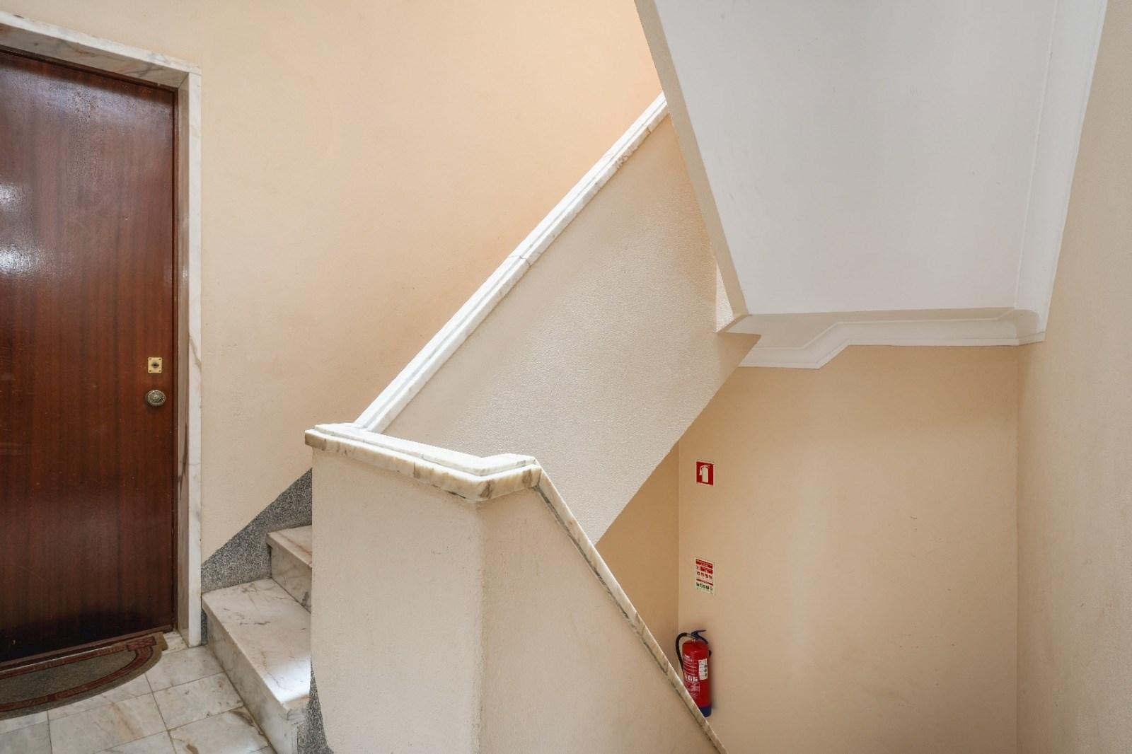 Apartamento T2 em São Pedro de Sintra