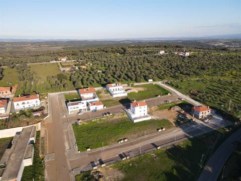 Lote para construção de moradia