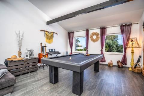 Moradia T3+1 com piscina e garagem