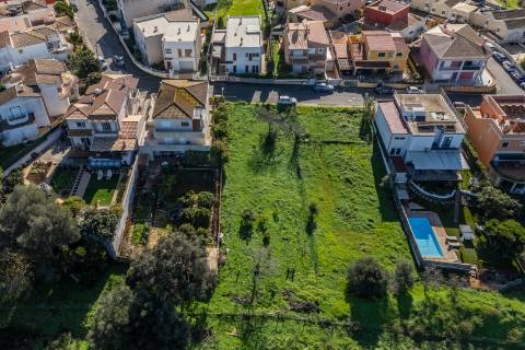 Terreno urbano para moradia