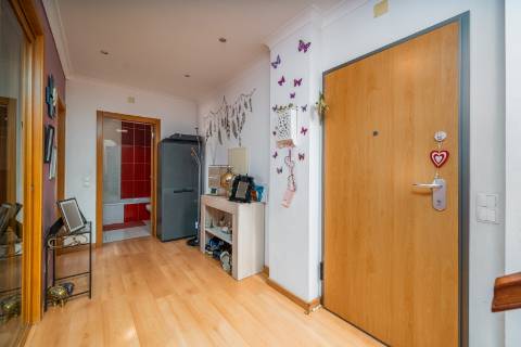 Apartamento T3 em Ermidas Sado