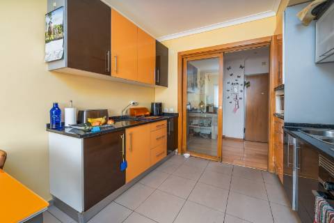 Apartamento T3 em Ermidas Sado