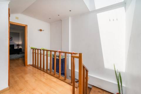 Apartamento T3 em Ermidas Sado