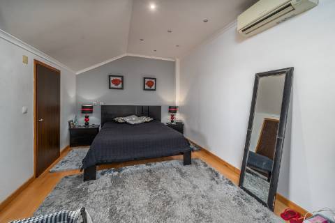 Apartamento T3 em Ermidas Sado