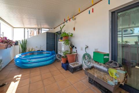 Apartamento T3 em Ermidas Sado