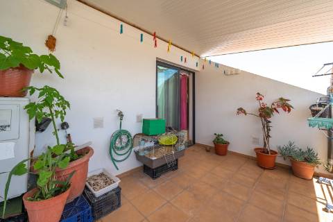 Apartamento T3 em Ermidas Sado