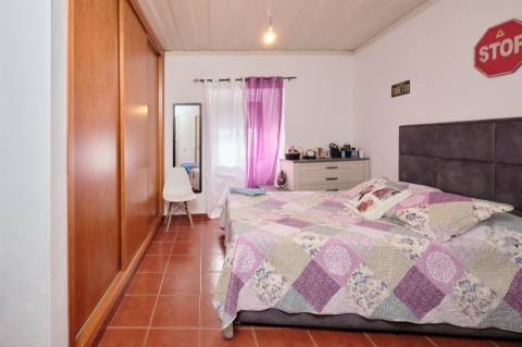 Moradia com garagem no Alentejo