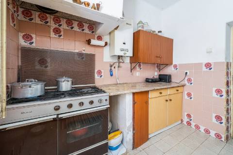 Moradia bifamiliar T5+2 em Portimão