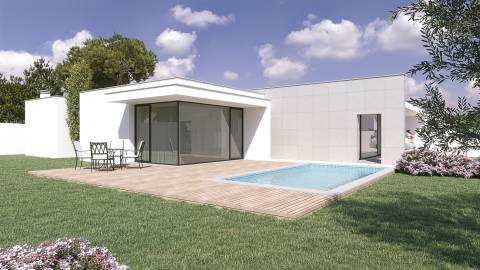 Moradia T3+1 em construção em Alcobaça