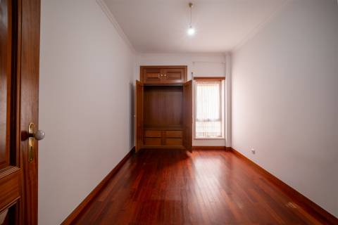 Arrenda-se Apartamento T3 em Celas – Coimbra