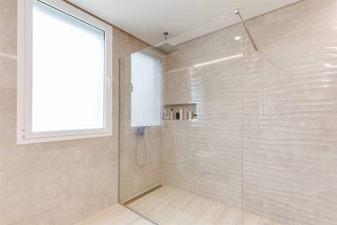 Moradia T4 Exclusiva Premium | Monte Real