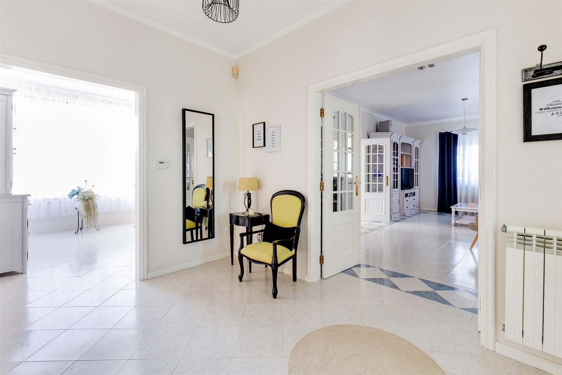 Moradia T3, com Jardim e Excelente Localização - a 1 km do Mosteiro da Batalha