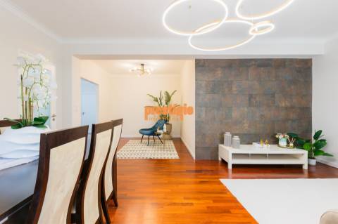 Apartamento T3 Venda em Nogueira, Fraião e Lamaçães,Braga