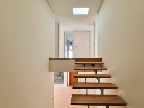 Moradia Geminada T4 Venda em Palmeira,Braga