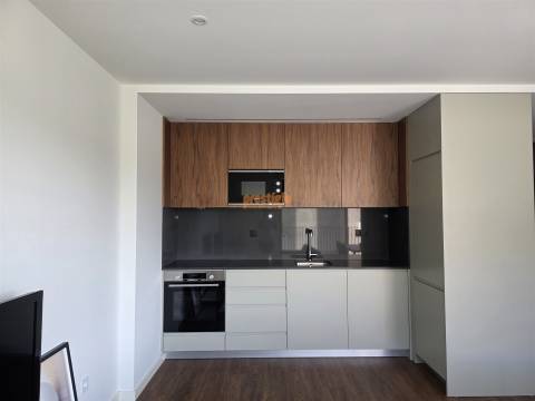 Apartamento T1+1 Venda em Braga (Maximinos, Sé e Cividade),Braga