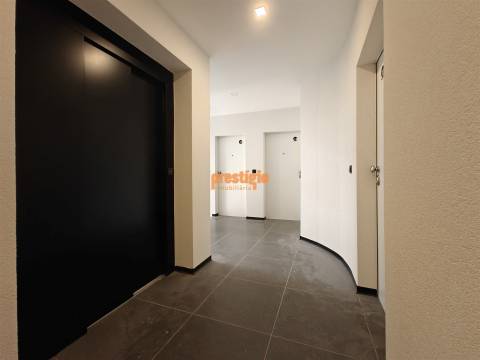 Apartamento T1 Venda em Este (São Pedro e São Mamede),Braga