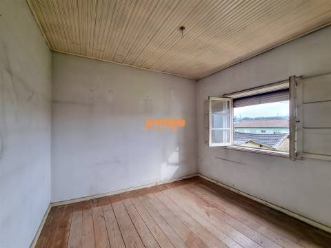 Moradia T2 Venda em Caldelas,Guimarães