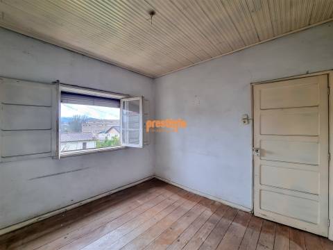 Moradia T2 Venda em Caldelas,Guimarães