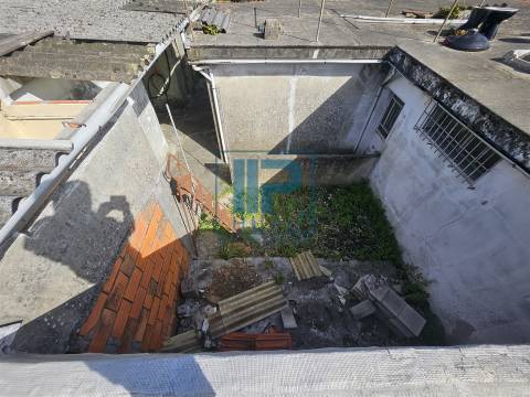 Terreno Urbano  Venda em São Mamede de Infesta e Senhora da Hora,Matosinhos