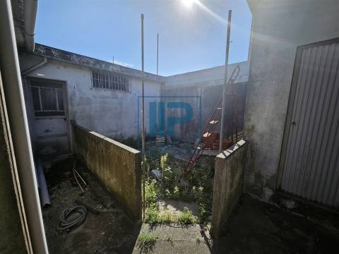 Terreno Urbano  Venda em São Mamede de Infesta e Senhora da Hora,Matosinhos