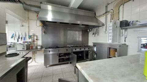 Restaurante  Trespasse em Quarteira,Loulé