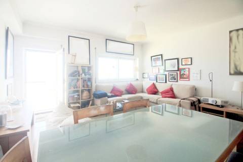 Apartamento T3 DUPLEX Venda em Penha de França,Lisboa