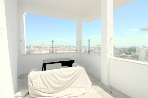 Apartamento T3 DUPLEX Venda em Penha de França,Lisboa