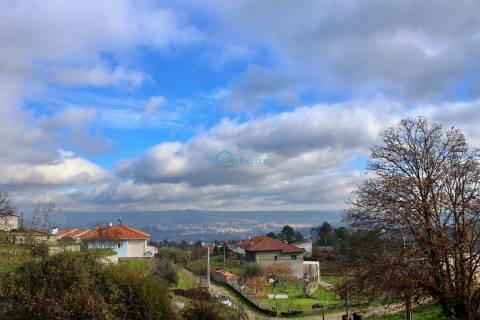 Terreno em Mondrões