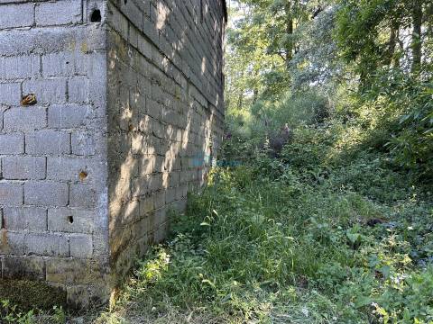 Moradia para Restaurar  Venda em Pena, Quintã e Vila Cova,Vila Real