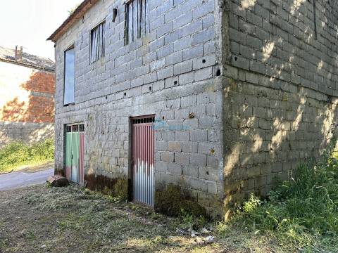 Moradia para Restaurar  Venda em Pena, Quintã e Vila Cova,Vila Real