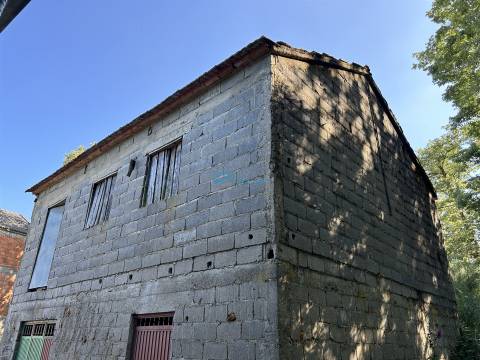 Moradia para Restaurar  Venda em Pena, Quintã e Vila Cova,Vila Real