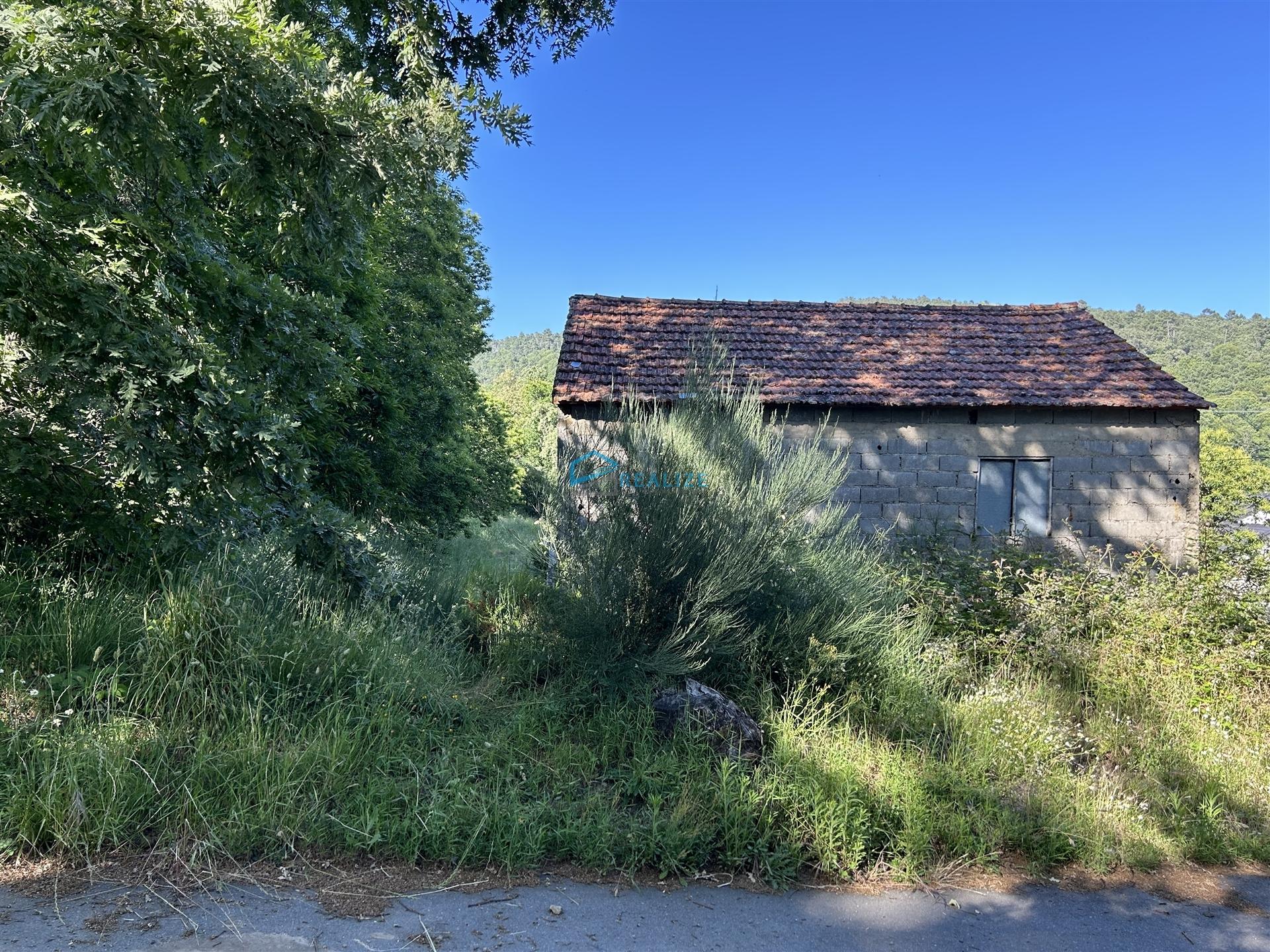 Moradia para Restaurar  Venda em Pena, Quintã e Vila Cova,Vila Real