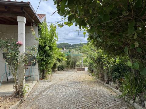 Moradia T5 Venda em Arroios,Vila Real