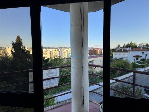 Apartamento T4 Venda em Vila Real (Nossa Senhora da Conceição, São Pedro e São Dinis),Vila Real