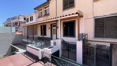 Andar Moradia T2 Venda em Funchal (São Pedro),Funchal