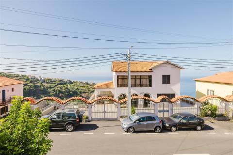 Moradia T7+4 Venda em Calheta,Calheta (Madeira)