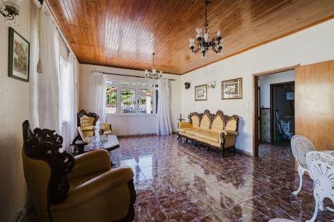 Moradia T7+4 Venda em Calheta,Calheta (Madeira)